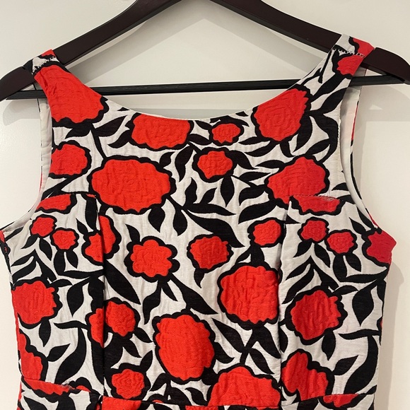 Chic Wish Rose My Heart Jacquard Prom Dress - Picture 3 of 11